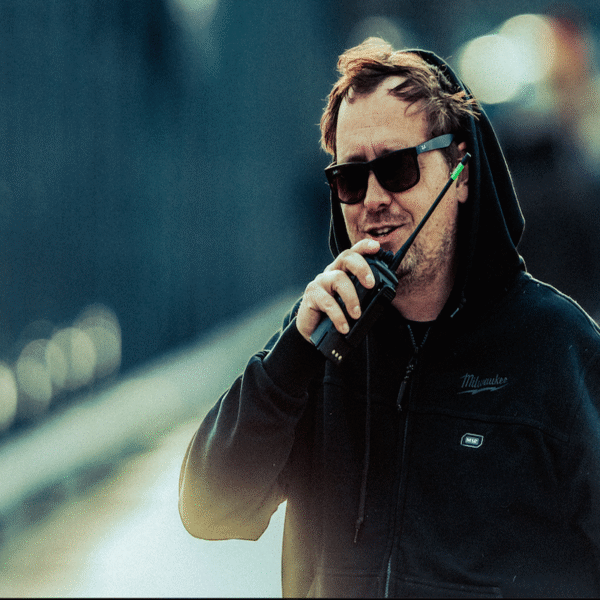 Jan Holoubek łączy siły zawodowe z TVN Warner Bros. Discovery