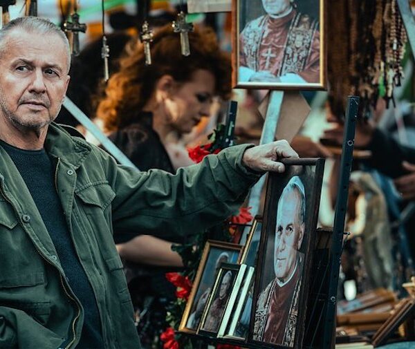 „Zamach na papieża” – fragment filmu